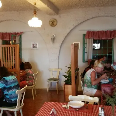 B&B Villa Niko Dramalj
